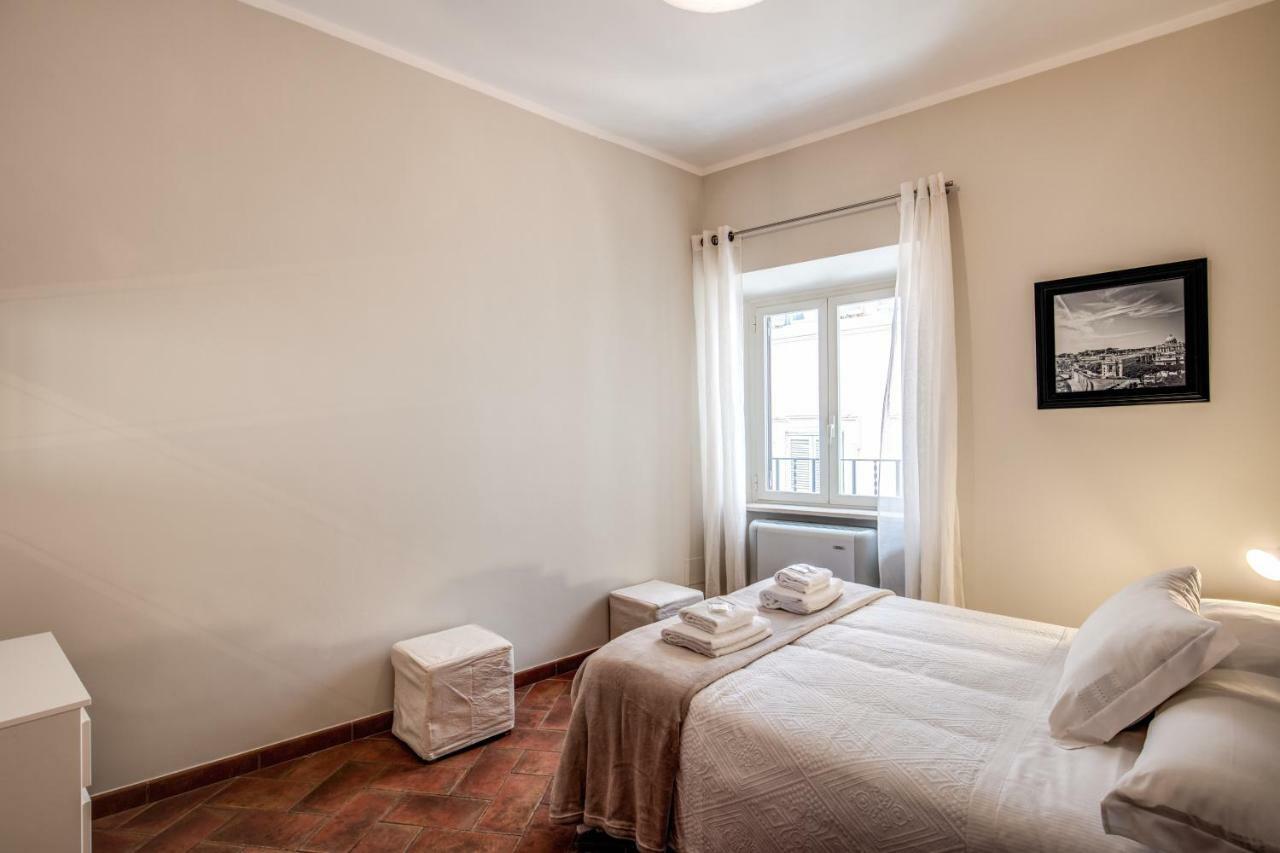 Appartamento Via Del Monte Della Farina Apartment Rome